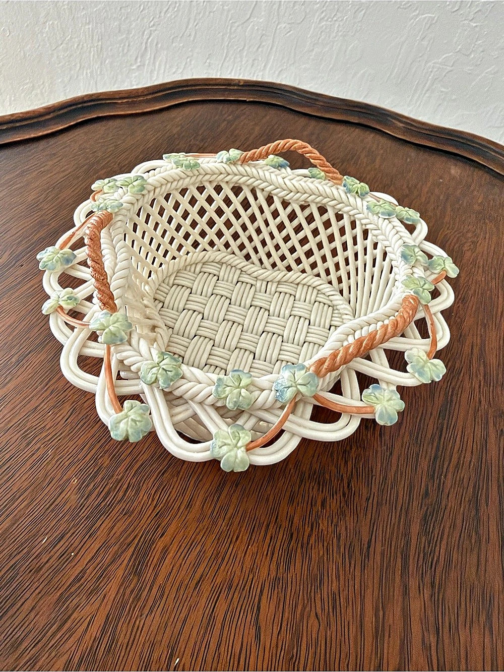 Belleek Floral Woven Basket in Cream & Green